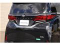 2024 Toyota Alphard Hybrid