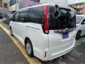 2015 Toyota Noah