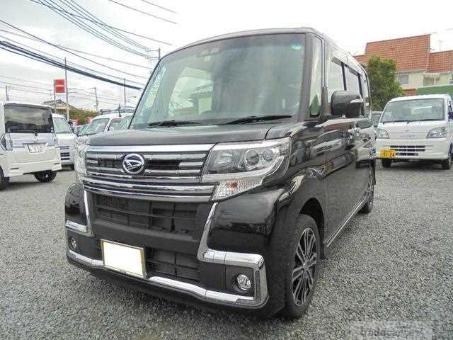 2017 Daihatsu Tanto