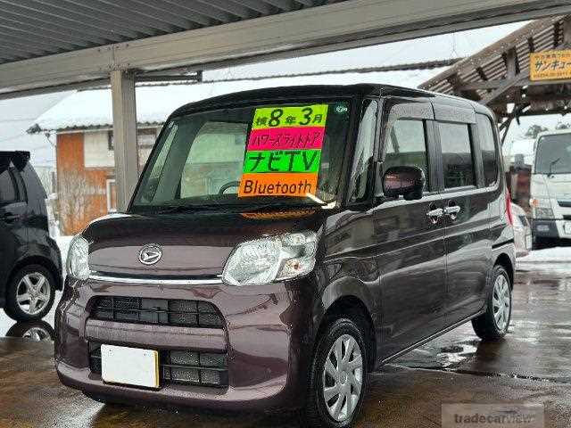 2017 Daihatsu Tanto