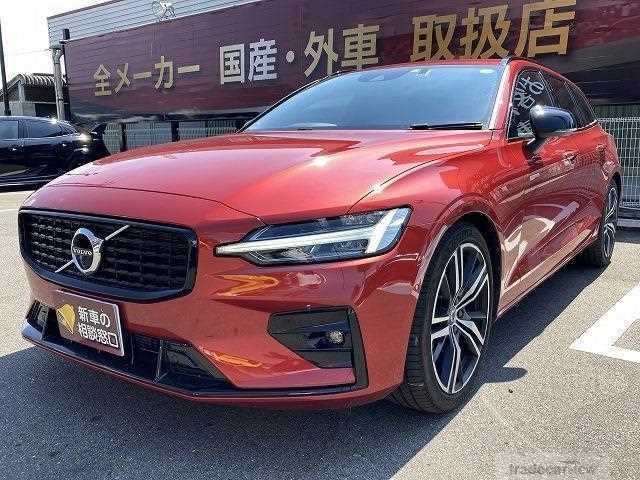 2022 Volvo V60