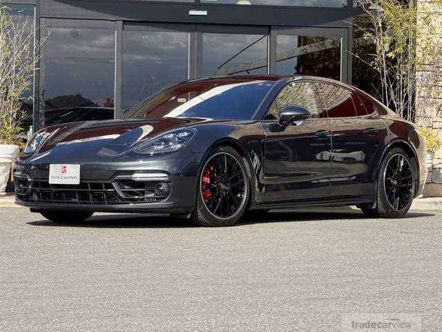 2021 Porsche Panamera