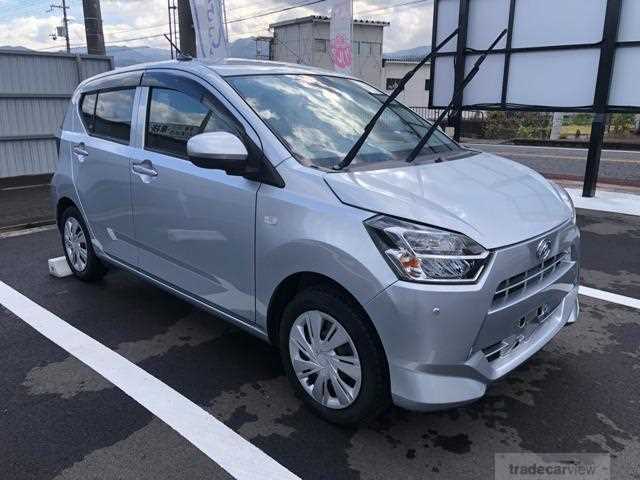 2017 Daihatsu Mira