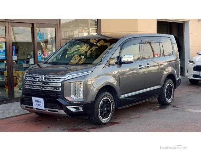 2021 Mitsubishi Delica D5