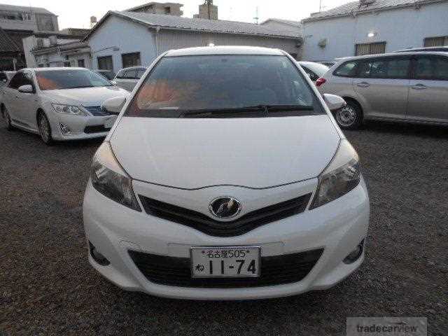 2011 Toyota Vitz