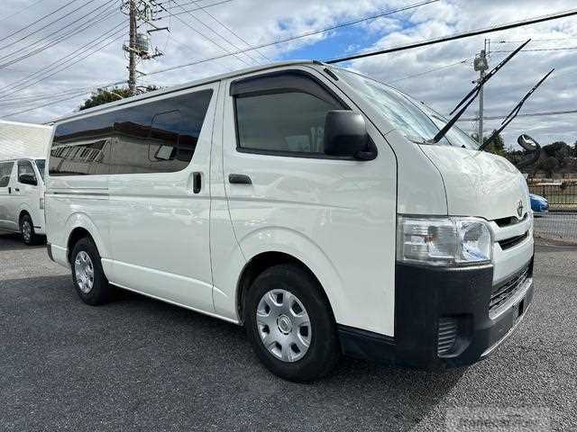 2015 Toyota Hiace Van