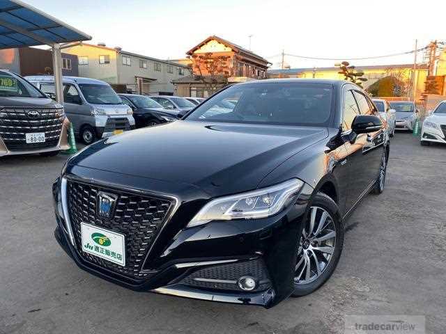 2019 Toyota Crown