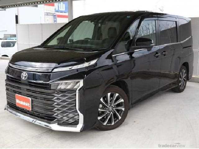 2022 Toyota Voxy