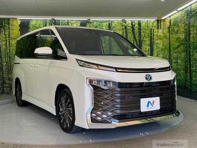 2024 Toyota Voxy