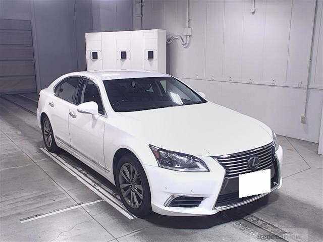 2013 Lexus LS