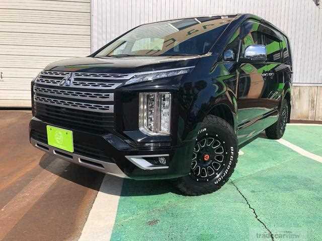 2019 Mitsubishi Delica D5