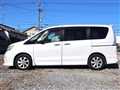 2011 Nissan Serena