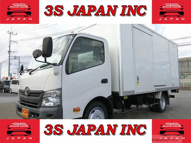 2013 Toyota Dyna Truck