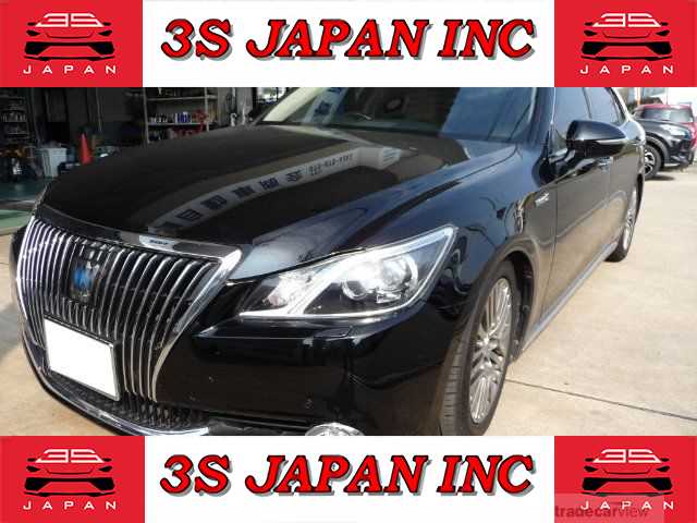 2014 Toyota Crown Majesta