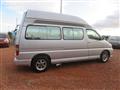 2002 Toyota Grand Hiace