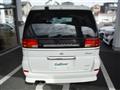 2000 Nissan Elgrand