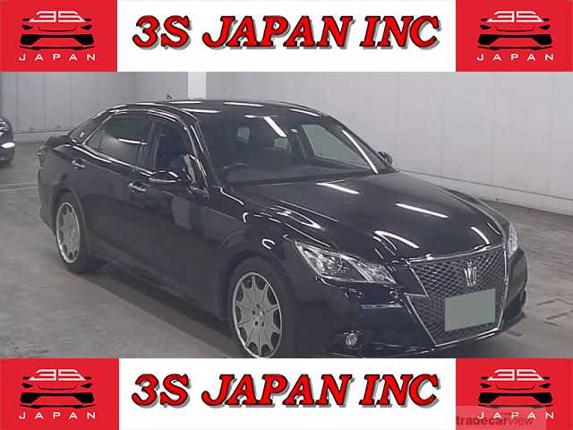 2014 Toyota Crown