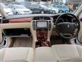 2004 Toyota Crown Royal Series