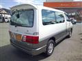 2001 Toyota Grand Hiace