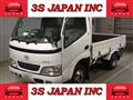 2004 Toyota Dyna Truck