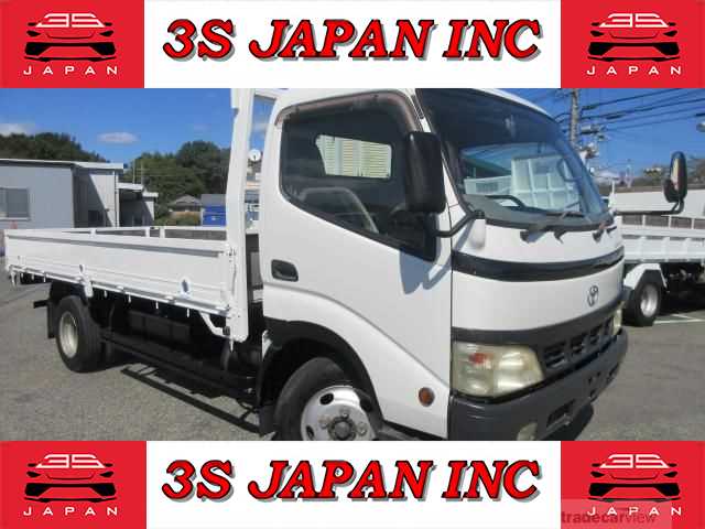 2004 Toyota Dyna Truck