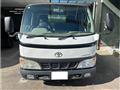 2004 Toyota Dyna Truck