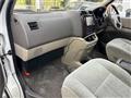 2001 Toyota Grand Hiace