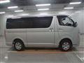 2006 Toyota Hiace Van