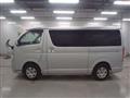 2006 Toyota Hiace Van