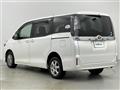 2014 Toyota Voxy