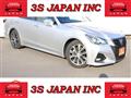 2015 Toyota Crown Athlete Series