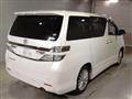 2013 Toyota Vellfire