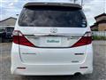 2014 Toyota Alphard