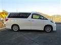 2012 Toyota Alphard