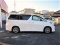 2014 Toyota Vellfire