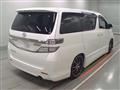 2013 Toyota Vellfire