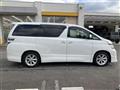 2014 Toyota Vellfire