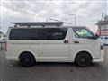 2009 Toyota Hiace