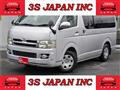 2004 Toyota Hiace