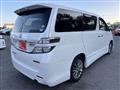 2014 Toyota Vellfire