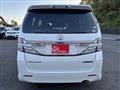 2014 Toyota Vellfire