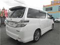 2013 Toyota Vellfire