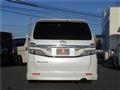 2013 Toyota Vellfire