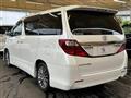 2013 Toyota Alphard G