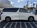 2014 Toyota Alphard