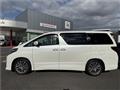 2014 Toyota Alphard