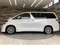 2014 Toyota Vellfire