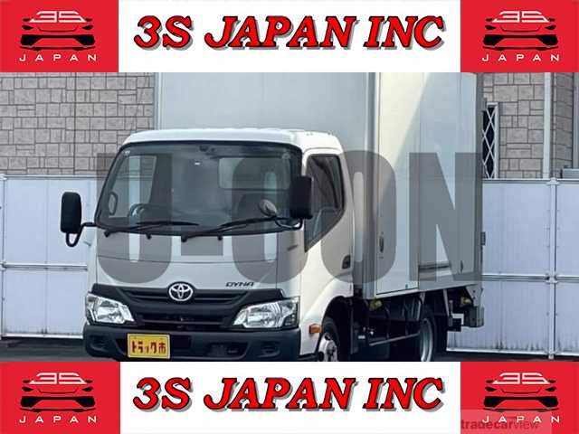 2016 Toyota Dyna