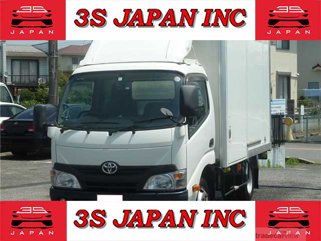 2016 Toyota Dyna