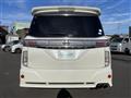 2015 Nissan Elgrand